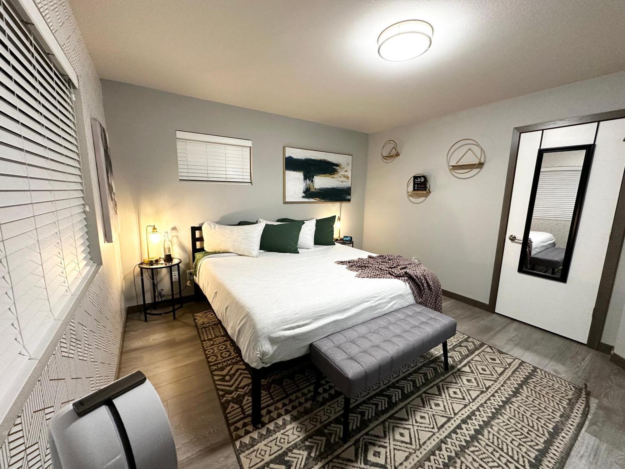 Central Tacoma Homestay With Breakfast Included -Private Room- Room photo