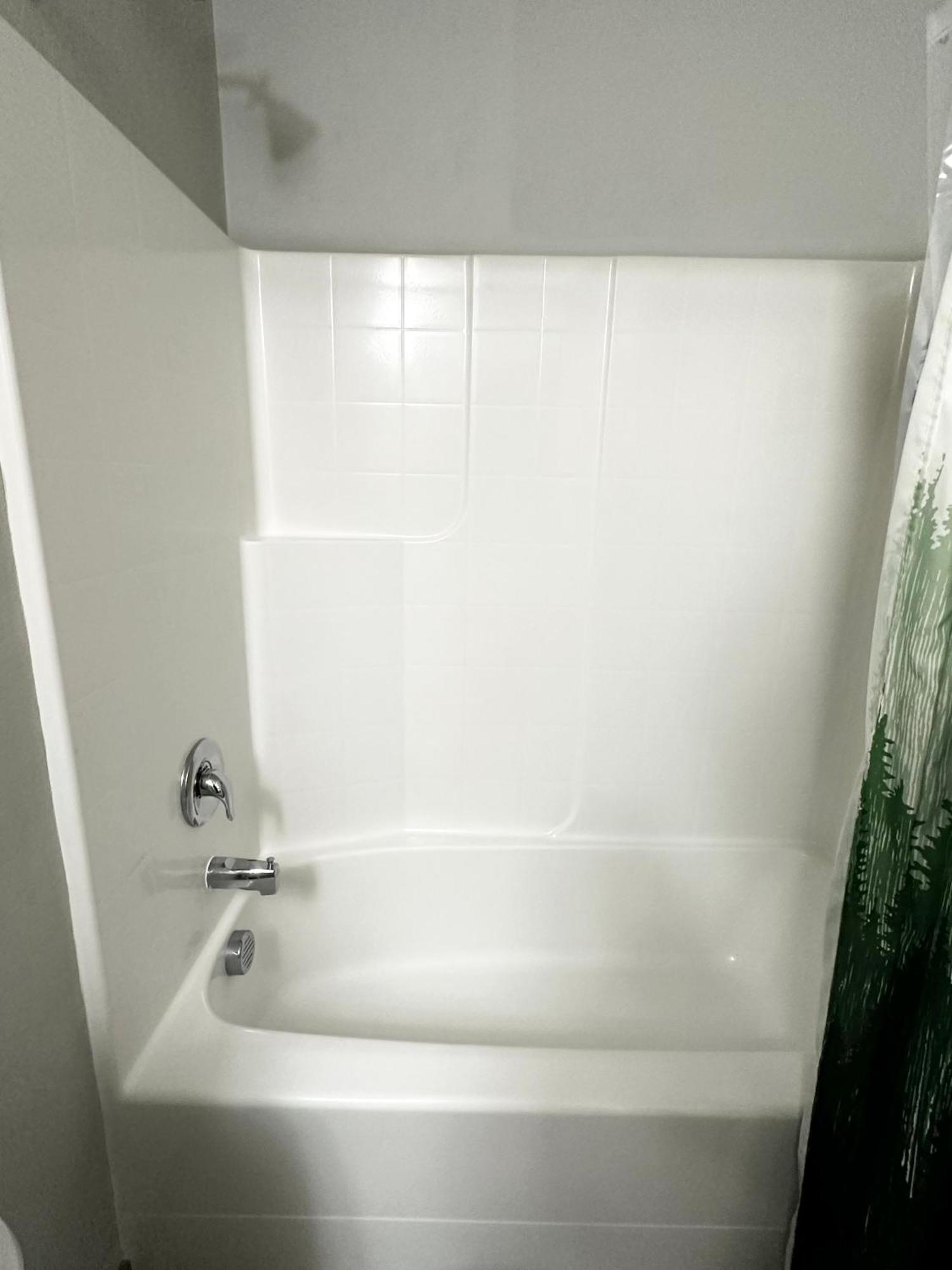 Central Tacoma Homestay With Breakfast Included -Private Room- Room photo